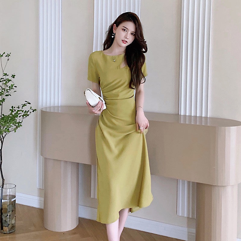 Đầm Tay Ngắn Cổ Tròn Thiết Kế Xếp Ly Nữ Tính