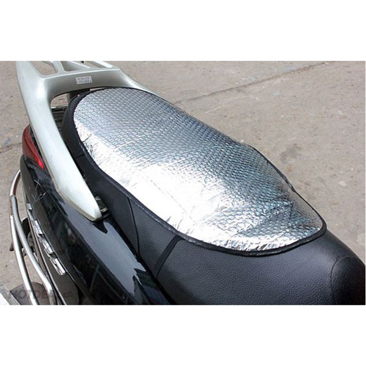 Tấm miếng lót bạc che nắng yên xe máy