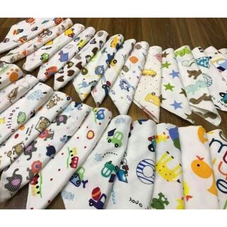 Set 10 chiếc yếm tam giác Carter