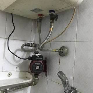 Máy bơm tăng áp tự động Peroni LPS15-8.5