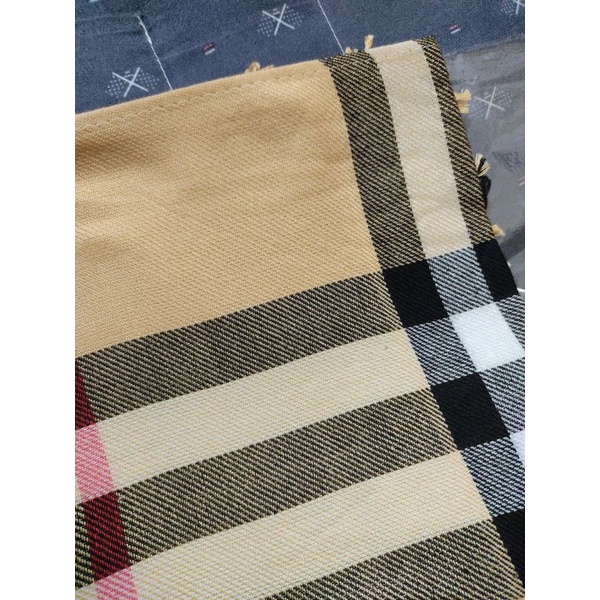 Khăn quàng cổ, khăn choàng thời trang