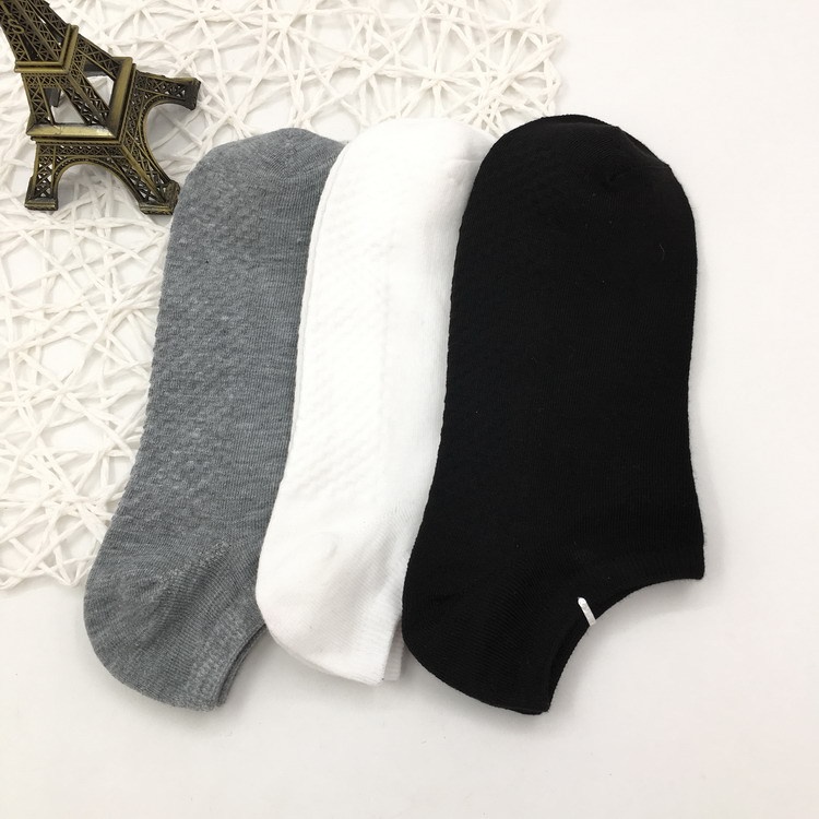 Tất nam cổ ngắn zara loại trơn , vớ nam nữ hàng loại 1 dày dặn , co giãn tốt , thấm hút mồ hôi.