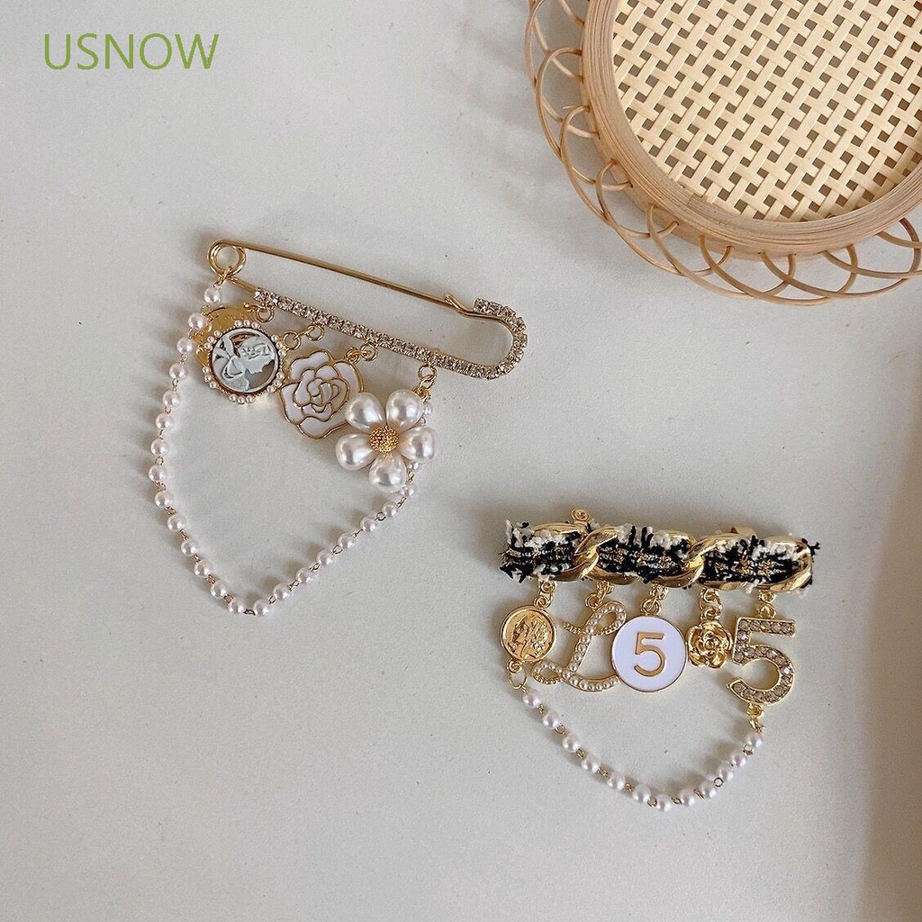 Ghim Cài Áo Tráng Men Hình Chữ Cái Phối Tua Rua Phong Cách Hàn Quốc Cổ Điển Cho Nữ