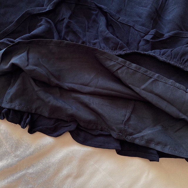 Đầm babydoll viền bèo F21