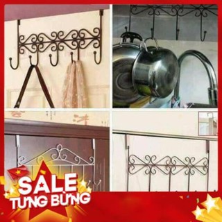 Móc treo đồ sau cửa tiện dụng
