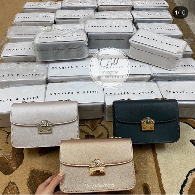 Túi CNK có sẵn + 2% phí shopee