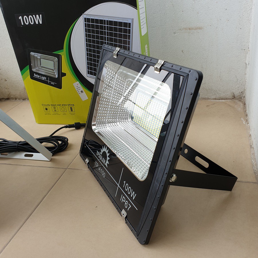 Đèn Led 100W Năng Lượng Mặt Trời TP-A100 Thiên Phú Solar