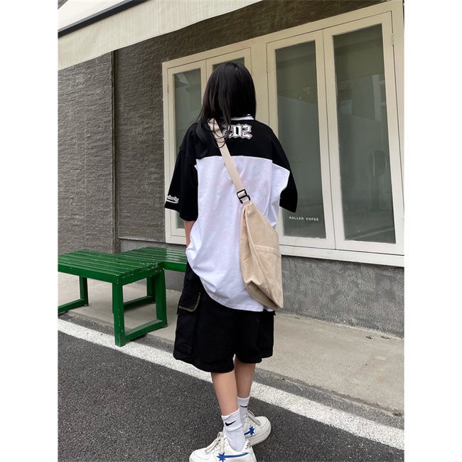 Áo thun cổ chữ V tay ngắn phối màu cổ điển họa tiết chữ phong cách châu Mỹ thời trang dáng rộng cho nữ