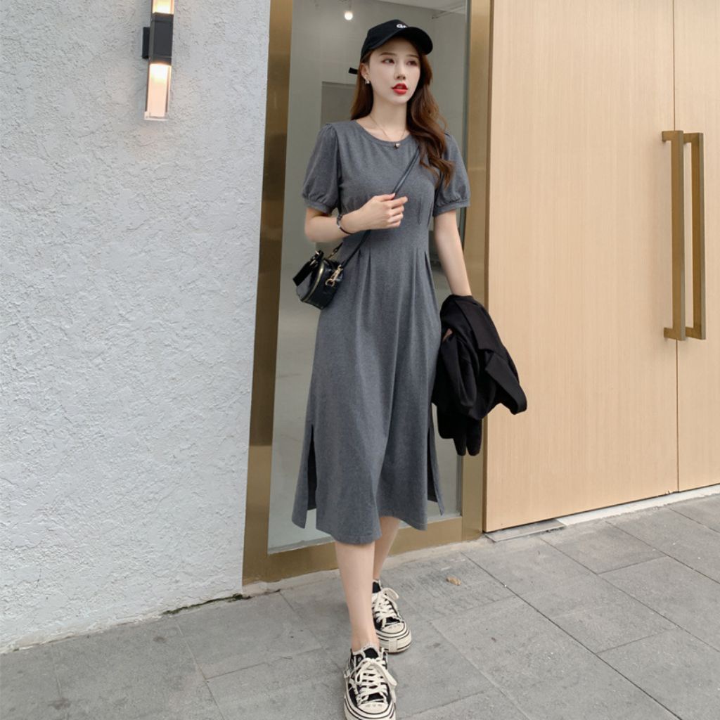 Váy Nữ Đơn Giản Suông Kann Model, Vải Thun Co Giản Xẻ Tà Tay Lỡ Dài Qua Gối HV27
