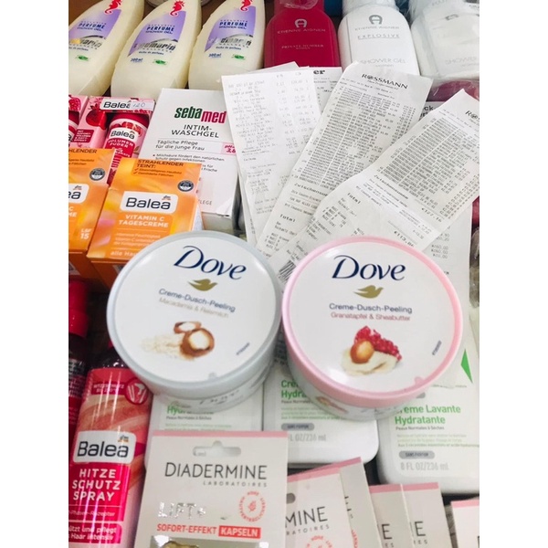 Tẩy Da Chết Dove Exfoliating Body Polish Đức 225ml - Tẩy Tế Bào Chết Giúp Dưỡng Da Trắng Mịn Màng Macca & Lựu