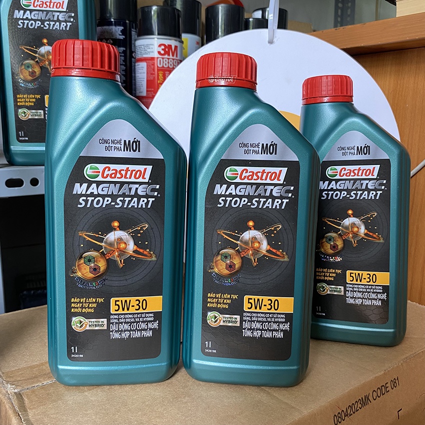 Dầu nhớt ô tô 5W30 Castrol Magnatec chai 1l: nhớt ô tô Castrol tổng hợp toàn phần cho máy xăng, dầu diesel và xe hybrid