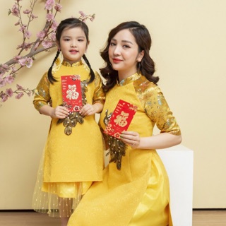 Áo dài cách tân thêu công