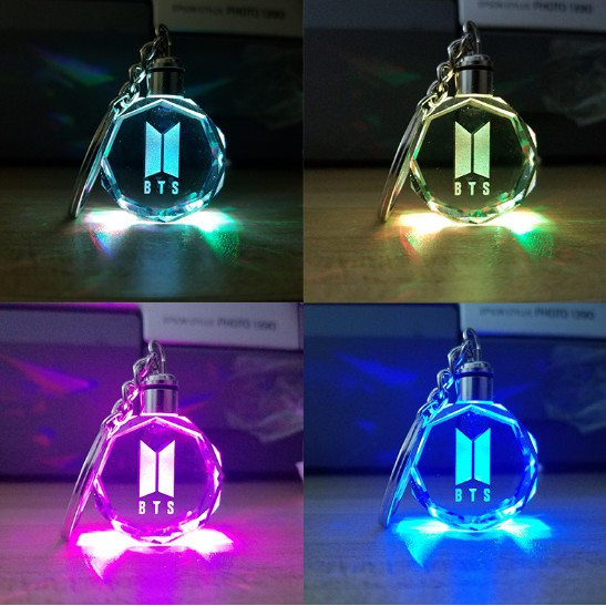Móc chìa khóa phối đèn LED cho người hâm mộ nhóm nhạc KPOP BTS/BLACKPINK/GOT7/Twice