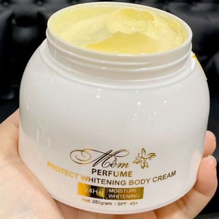 Kem body mềm nước hoa a cosmetics mẫu mới 20201