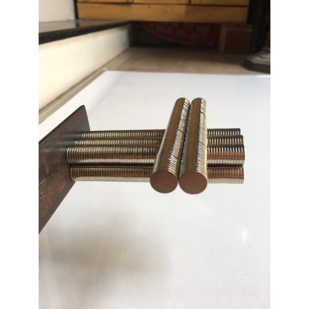 Nam châm trắng đất hiếm 12x1,5 lực từ cực mạnh