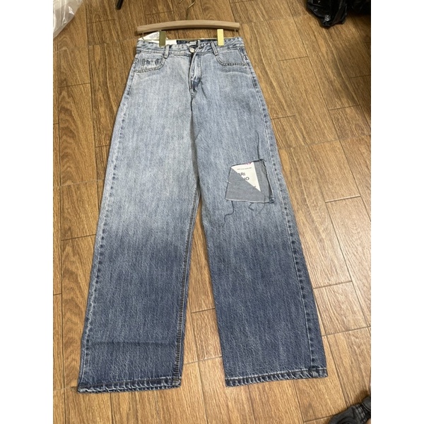 [SALE ] Quần jeans ống xuông loang