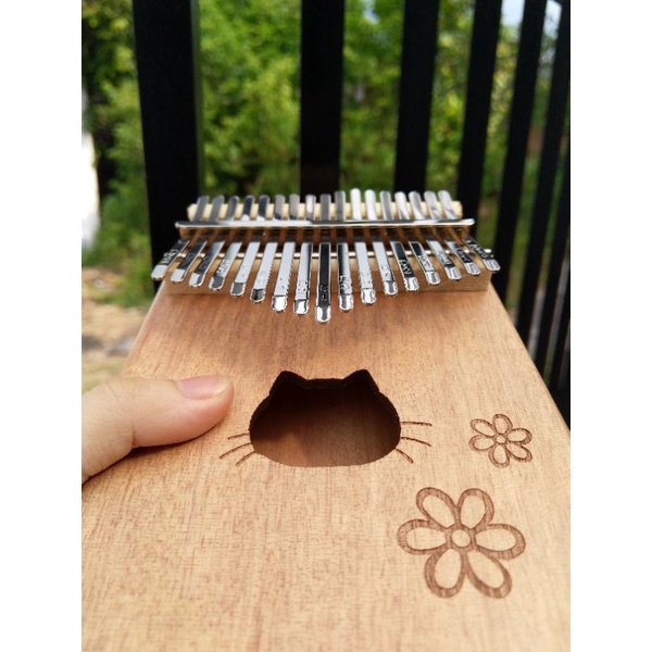 Đàn Kalimba 17 phím hộp gỗ hoạ tiết mèo xinh xắn - tặng full phụ kiện