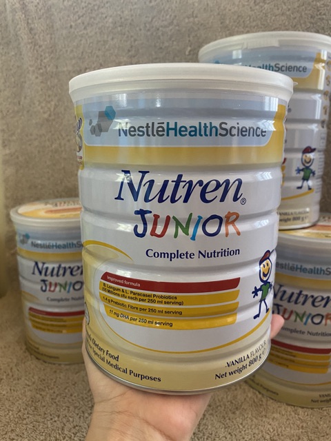 Sữa béo tăng cân Nestle Nutren Junior Thuỵ Sĩ 800gram.