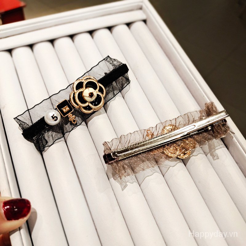 Kẹp tóc mái hoa trà pha ren Dongdaemun khí chất Hàn Quốc