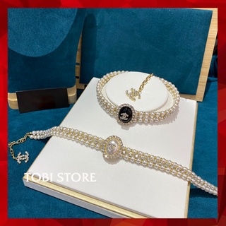 Vòng cổ chocker thương hiệu CC ngọc trai nhân tạo ôm sát cổ sang trọng VCH38