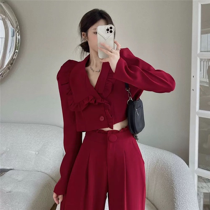 Set áo cổ bèo to và quần vải suông viền cá tính Aimee closet