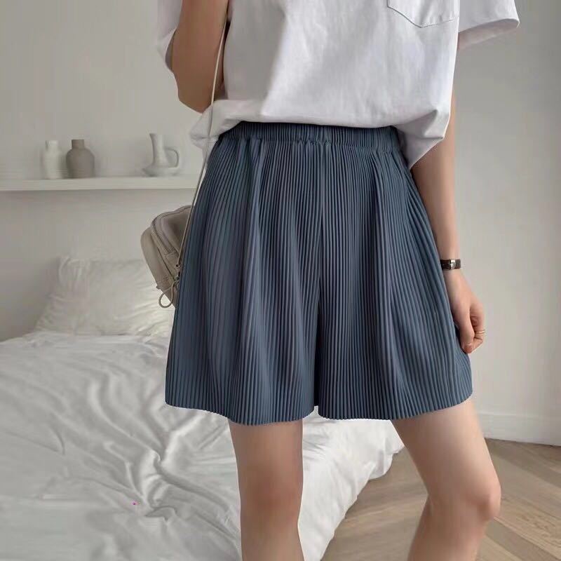 Quần Short Tăm Xếp Ly Nữ- Quần Đùi Dập Ly Dáng Ngắn Ulzzang Siêu Hot | BigBuy360 - bigbuy360.vn