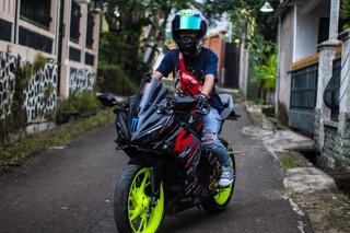 Kính chắn gió CBR150 indo 2016/2018
