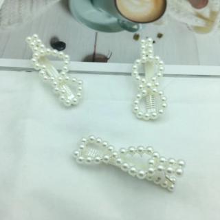 Kẹp Tóc Đính Ngọc Trai Kiểu Hàn Quốc