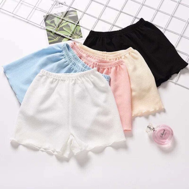 Set quần mặc váy