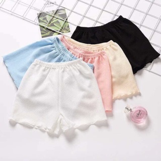 Set quần mặc váy