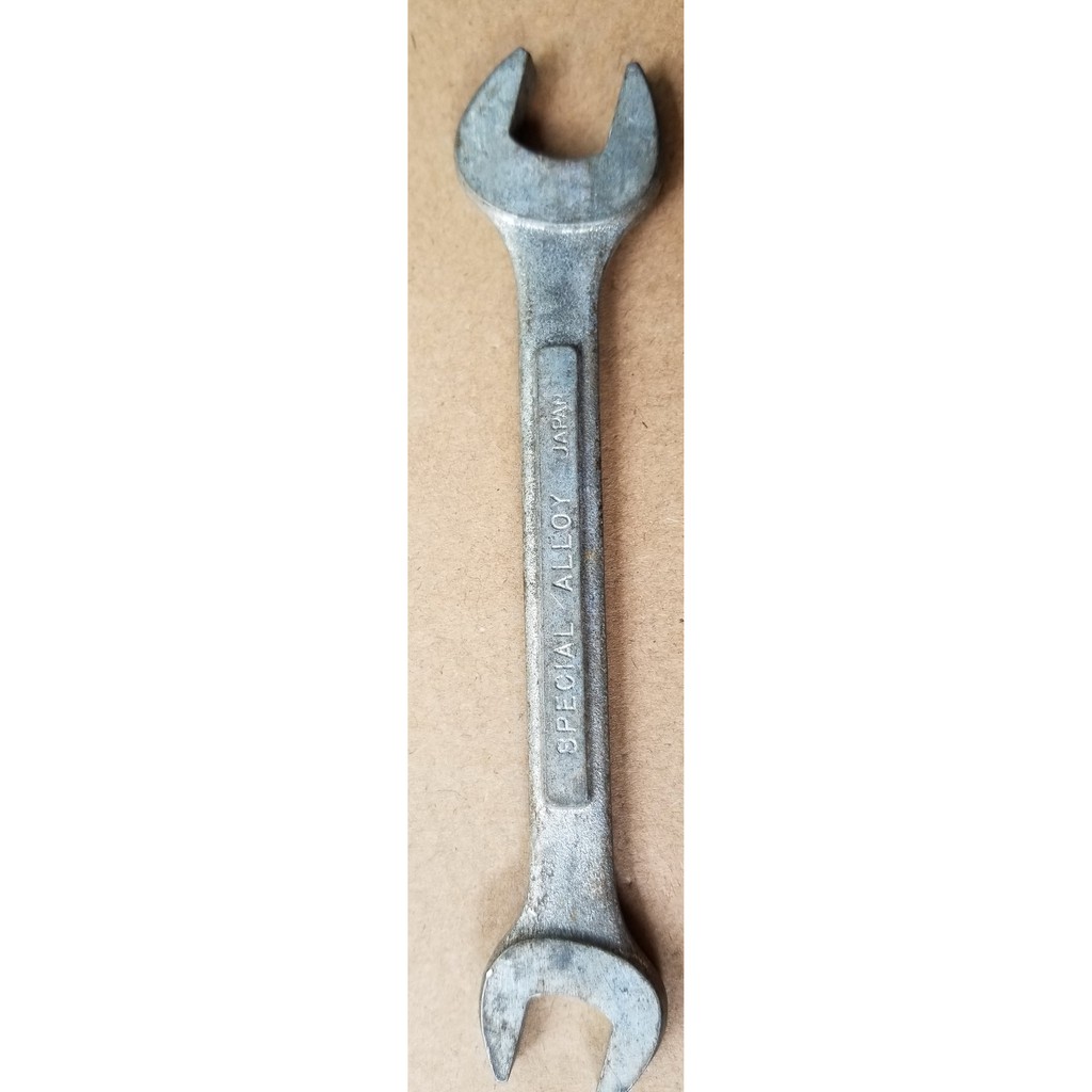 Cà lê Toyota 10-12 hàng bãi Nhật