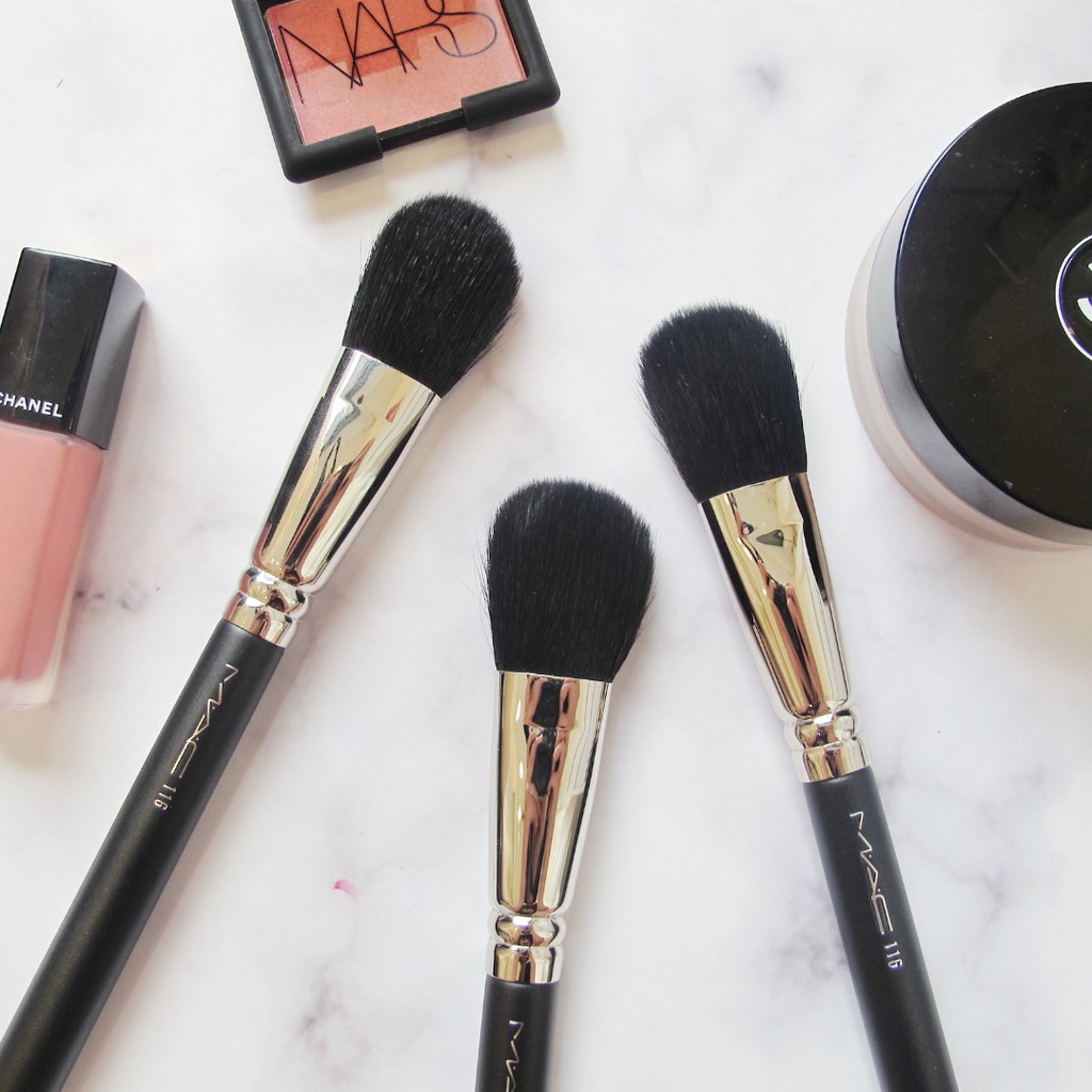 Cọ Tán Má Hồng MAC 116 - Mac Blush Brush