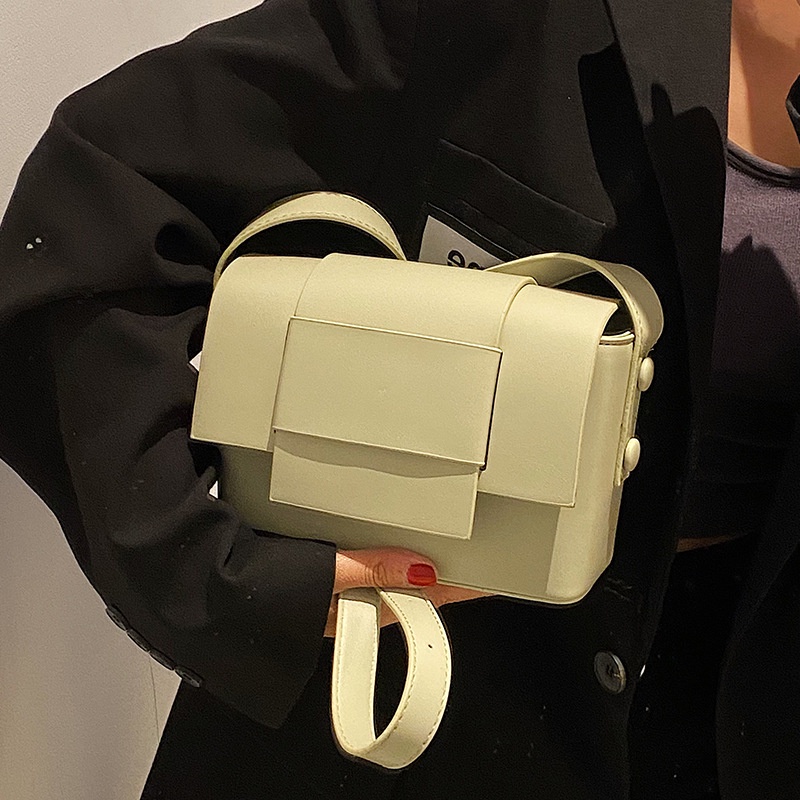 Túi đeo chéo IELGY dáng vuông nhỏ màu sắc đơn giản dễ phối đồ phong cách Hàn Quốc dành cho nữ