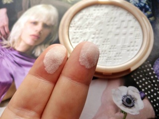 Phấn phủ Rimmel London Insta Fix & Matte Powder