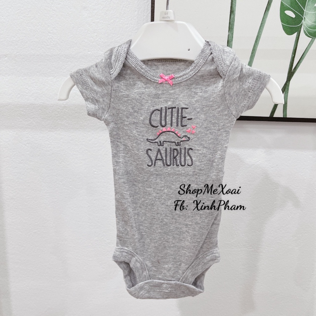 Body chip cho bé 1-2,5kg(sinh non) 100% cotton, hiệu Carter màu xám nơ cổ hồng