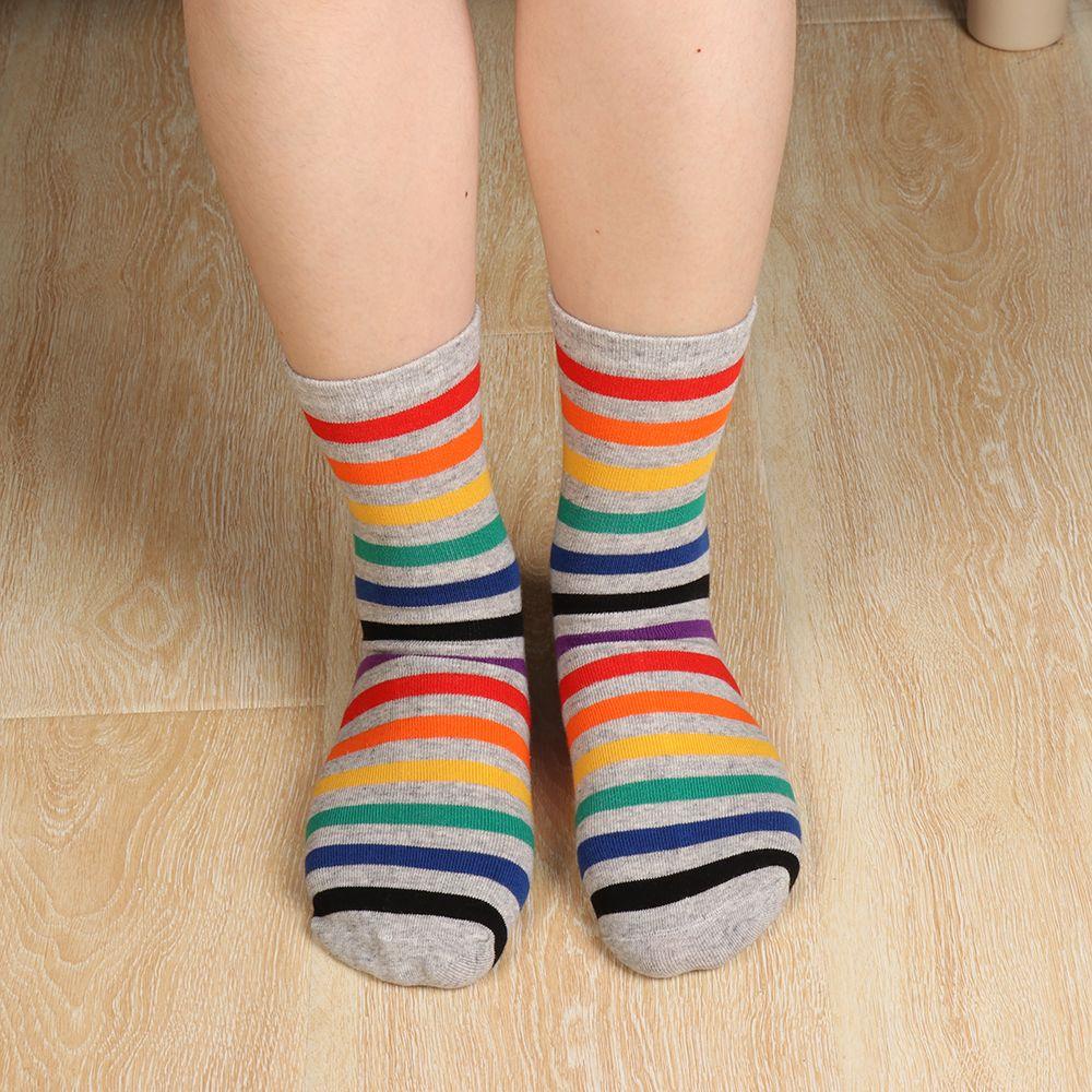 Tất MàU CầU VồNg ThờI Trang