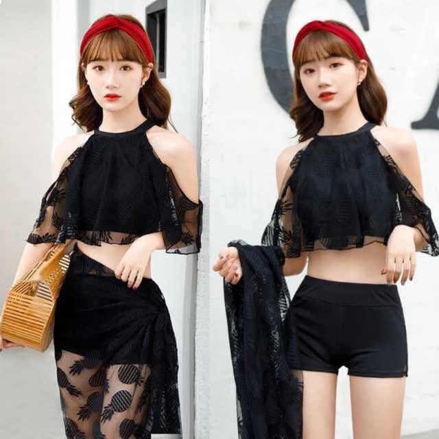 Bộ bơi phối ren hoa sang trọng