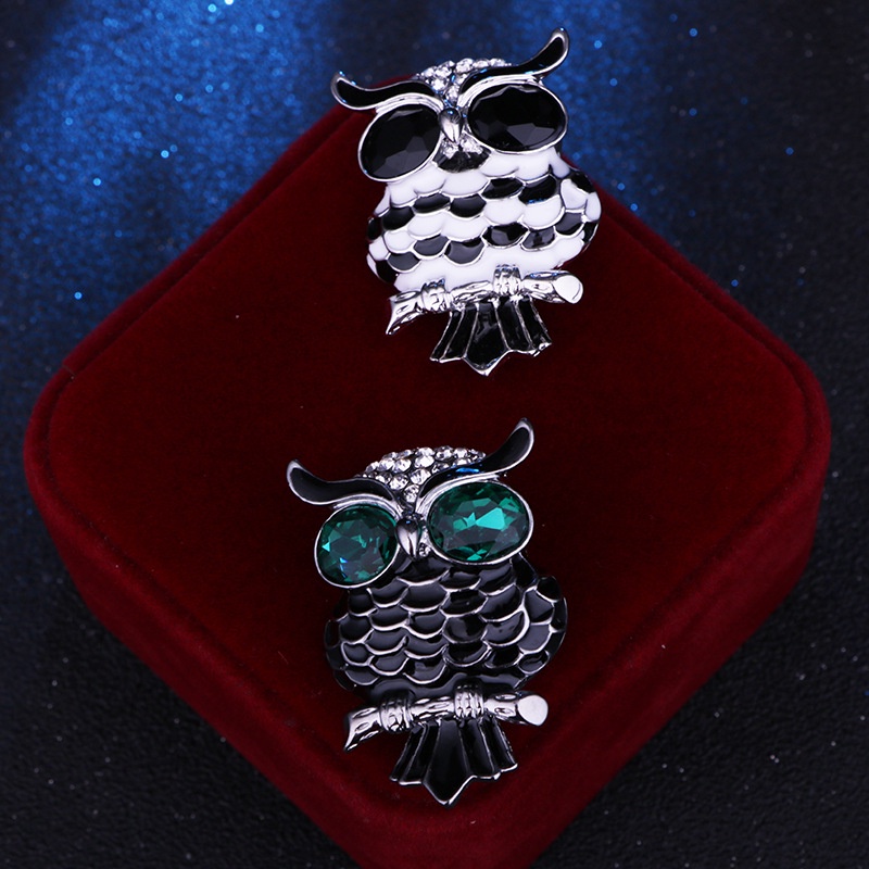 Trâm Cài Áo Hình Chim Cú Màu Trắng Đen Phong Cách Cổ Điển Cho Nam Và Nữ