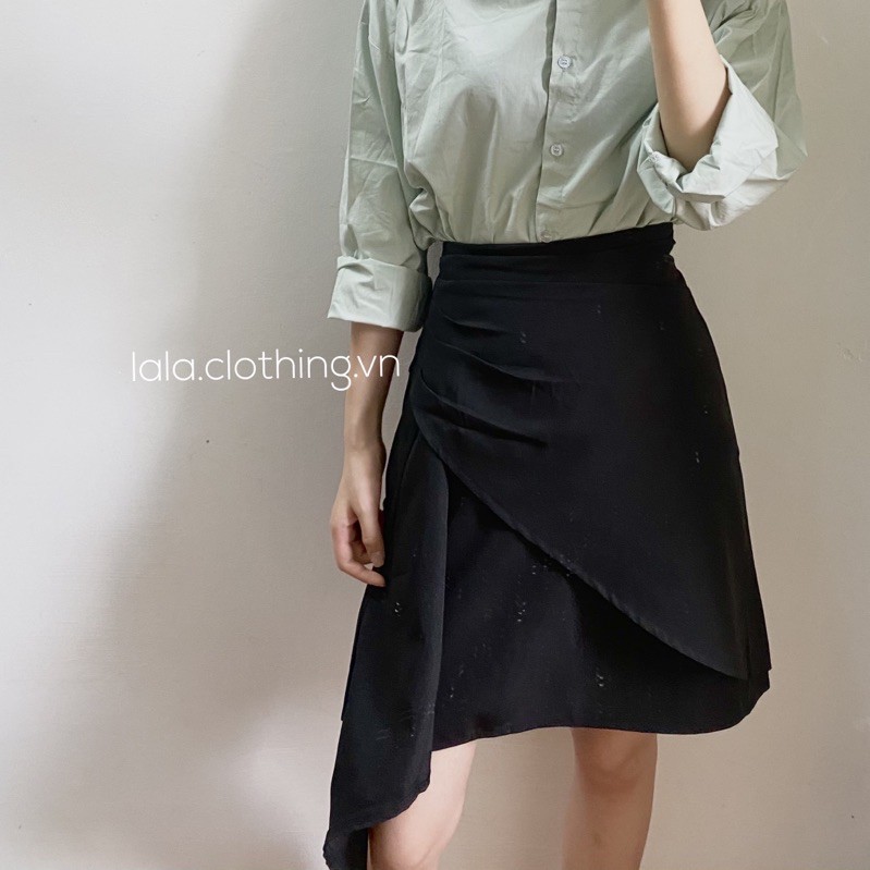 (SẴN) Chân váy umi đen vạt chéo | BigBuy360 - bigbuy360.vn