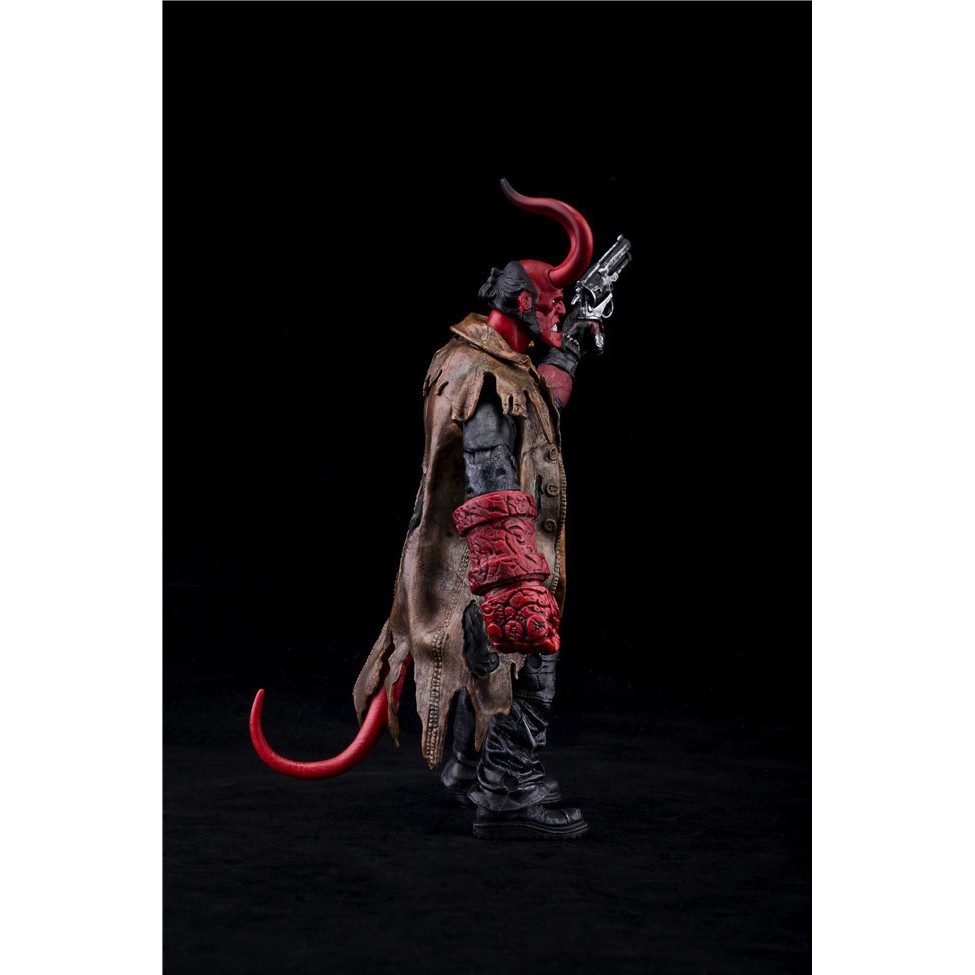 Mô hình Hell boy quỷ đỏ Mezco 7 inch cử động khớp