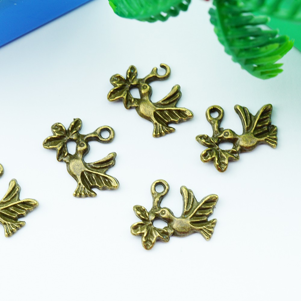 Mặt dây chuyền giả cổ làm đồ handmade màu đồng