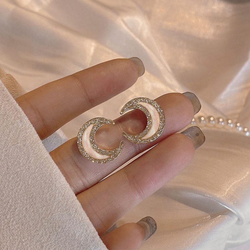 Khuyên tai hình mặt trăng phong cách Hàn Quốc dành cho nữ