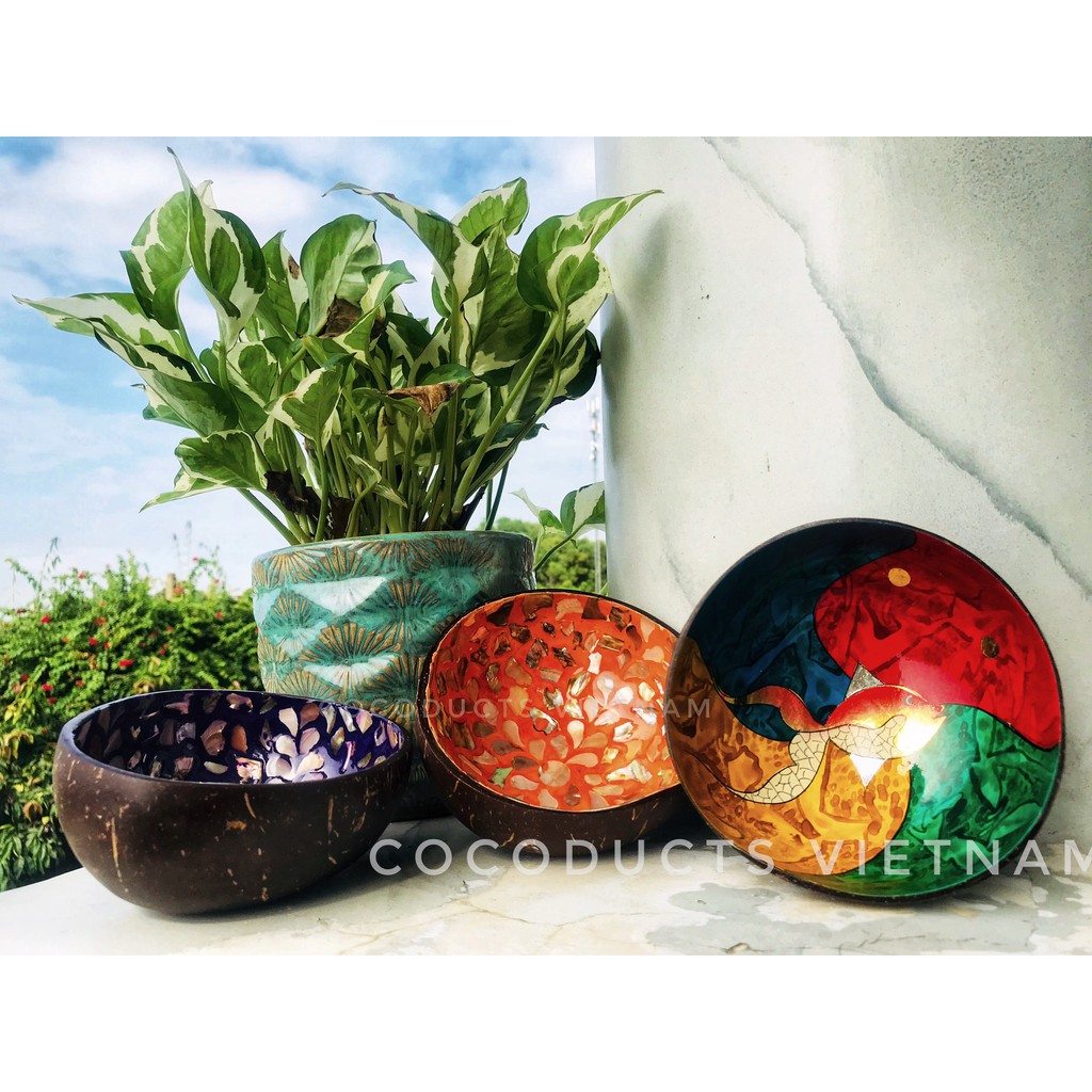 Chén sơn mài trang trí từ gáo dừa