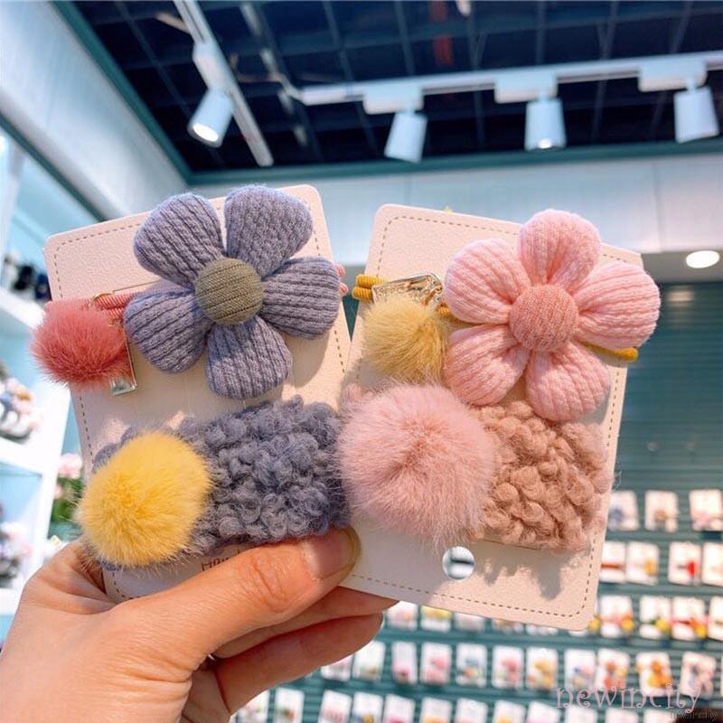 Set 2 Dây Buộc Tóc Gắn Quả Cầu Lông Xù Xinh Xắn Dành Cho Nữ