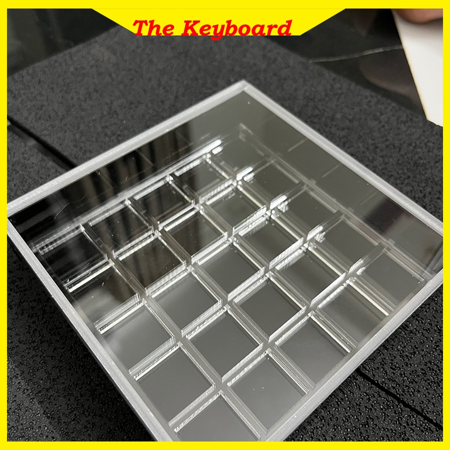 Box Artisan - Hộp đựng keycap Artisan bằng mica có nắp đậy.