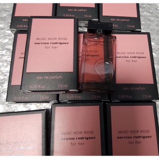 Nước hoa mini Narciso Musc Noir Rose for her 7,5ml,10ml