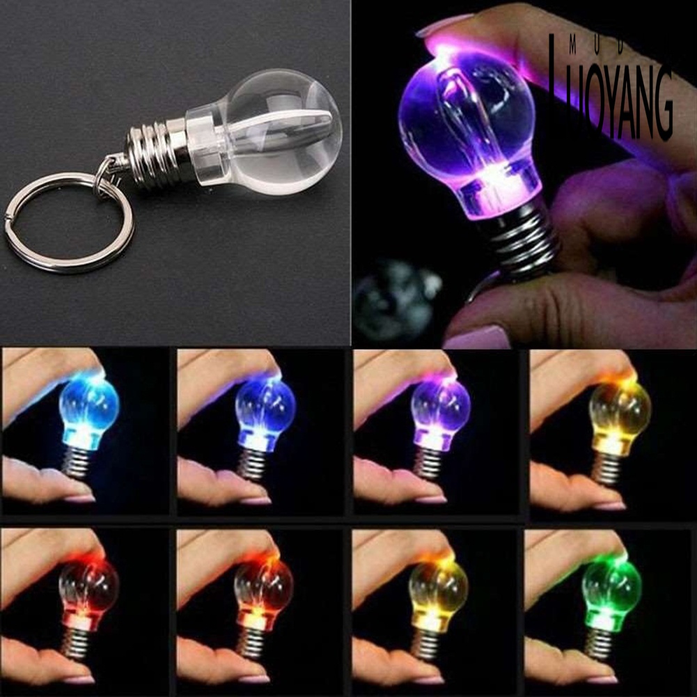 Móc Khóa Đèn Pin LED Thay Đổi Màu Sắc Mini