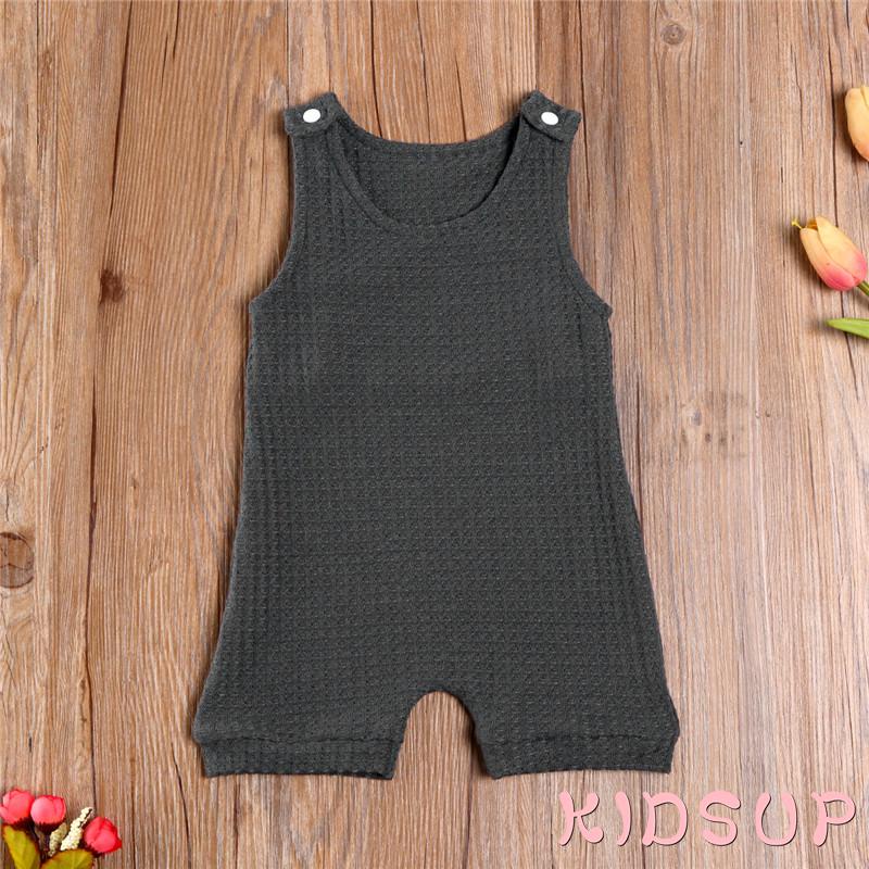 Bộ áo liền quần sát nách cổ tròn màu sắc đơn giản cho bé