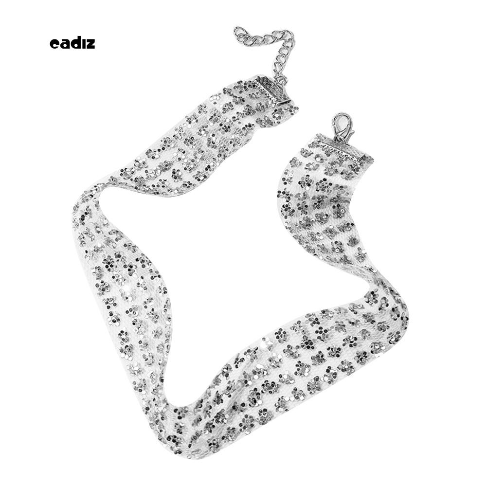 Vòng cổ choker đính hạt lấp lánh