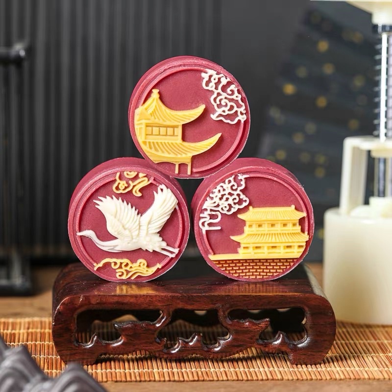 Khuôn lò xo chùa cổ 3 mặt đóng bánh 50g